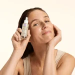 Embryolisse Sérum Capsules Éclat Anti-Taches - Correction & Prévention (30ml) – Image 4