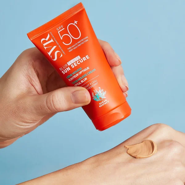 Blur teinté SPF50+