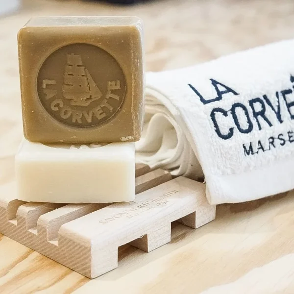 La Corvette Savon Lait de Chèvre